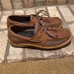 Men’s size 9 tan beige Sperry Billfish 3-eye boat shoe